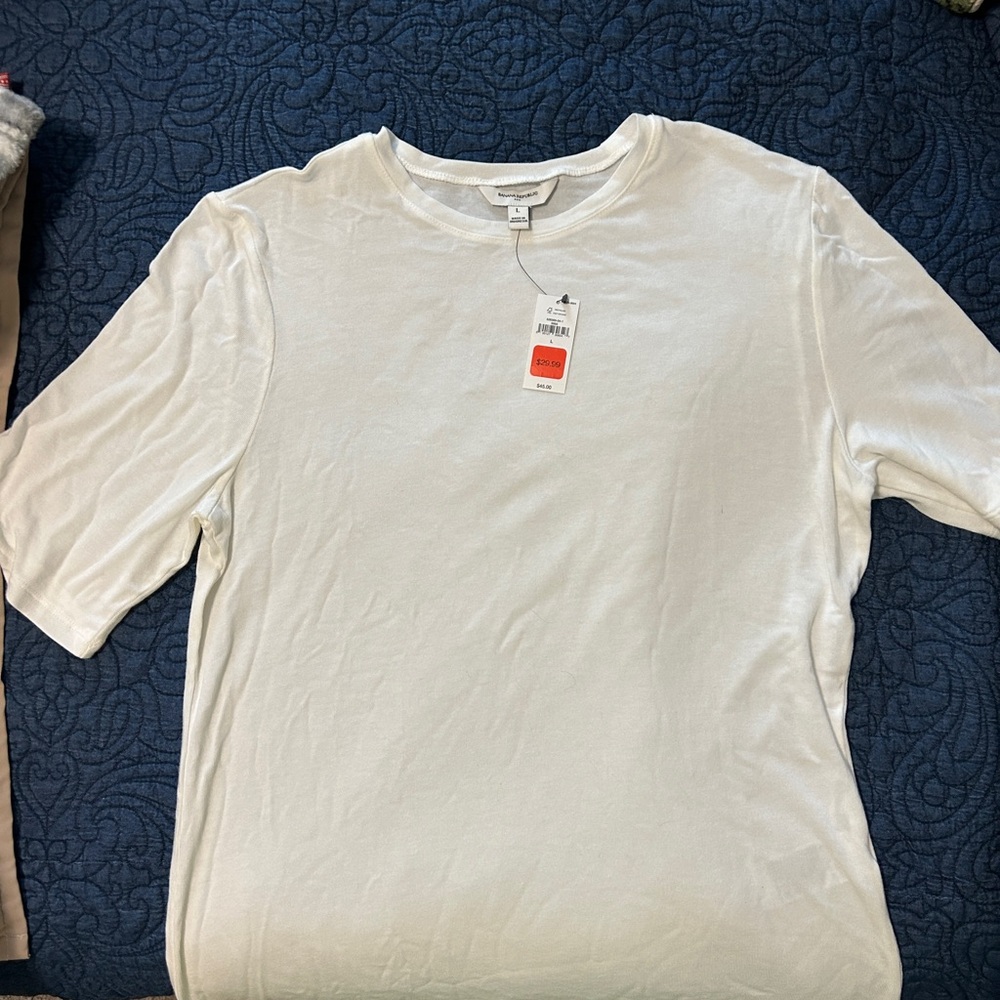 Banana Republic Ladies White Short Sleeve Tee
